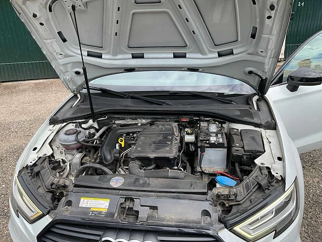 2018 audi a3 limousine personenauto - afbeelding 15 van  48