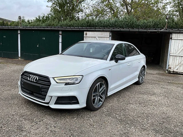 2018 audi a3 limousine personenauto - afbeelding 1 van  48