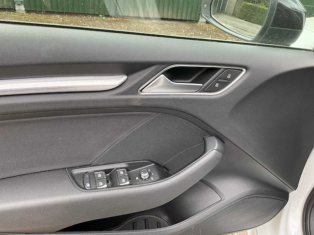 2018 audi a3 limousine personenauto - afbeelding 24 van  48