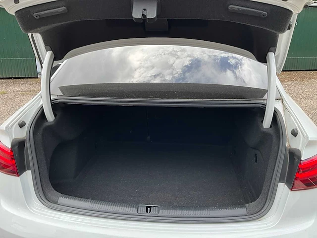 2018 audi a3 limousine personenauto - afbeelding 42 van  48