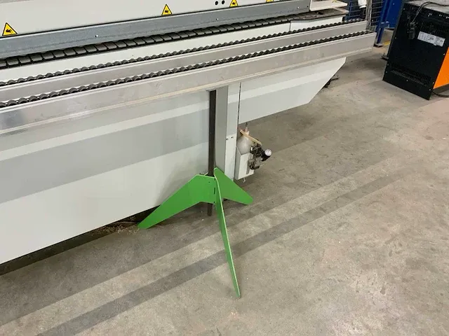 2018 biesse akron 1300 volautomatisch kantaanlijmmachine - afbeelding 4 van  14