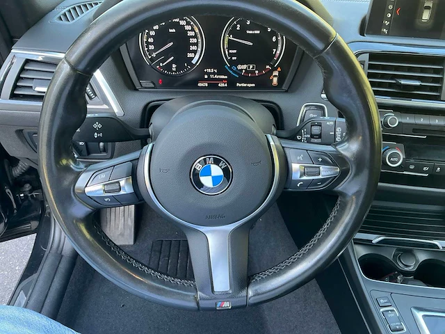 2018 bmw 118i personenauto - afbeelding 19 van  28