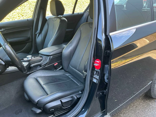 2018 bmw 118i personenauto - afbeelding 22 van  28