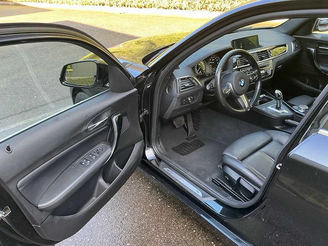 2018 bmw 118i personenauto - afbeelding 7 van  28