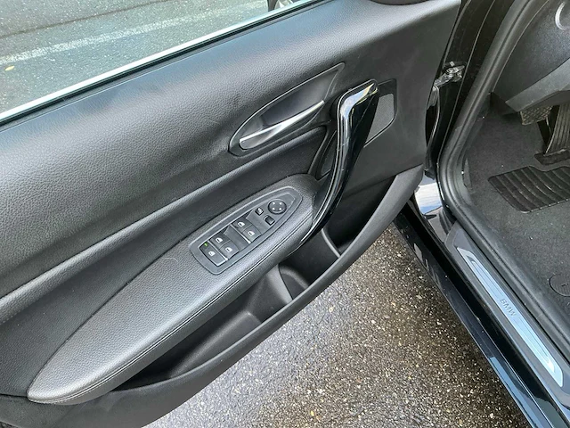 2018 bmw 118i personenauto - afbeelding 8 van  28