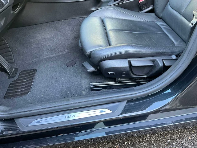 2018 bmw 118i personenauto - afbeelding 14 van  28