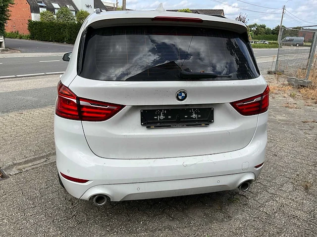 2018 bmw 218d - afbeelding 16 van  21