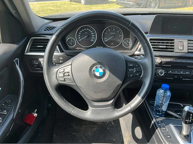 2018 bmw 318d - afbeelding 11 van  42