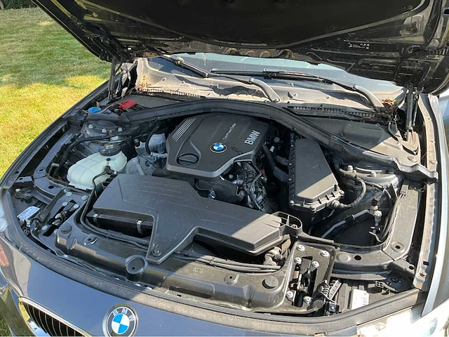2018 bmw 318d - afbeelding 35 van  42