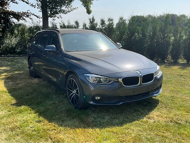 2018 bmw 318d - afbeelding 40 van  42