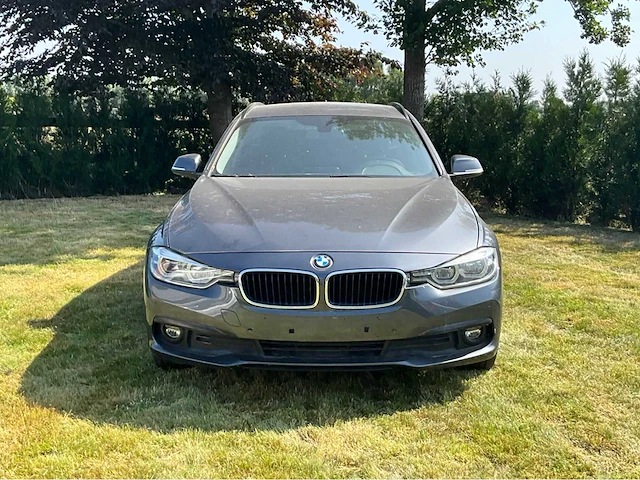 2018 bmw 318d - afbeelding 41 van  42