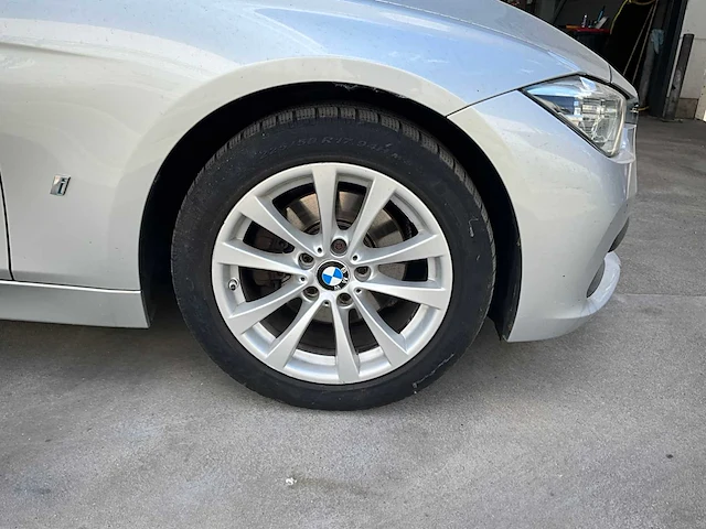 2018 bmw 330e iperformance personenauto - afbeelding 8 van  51