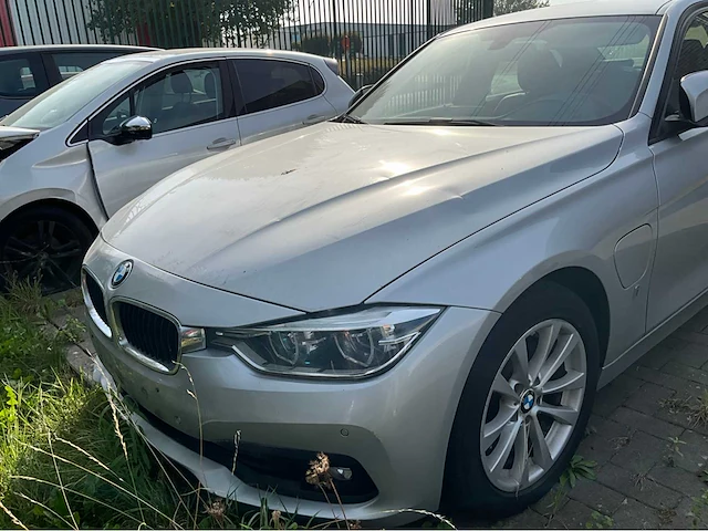 2018 bmw 330e iperformance personenauto - afbeelding 44 van  51