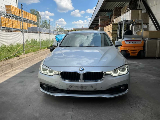 2018 bmw 330e iperformance personenauto - afbeelding 45 van  51