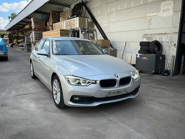 2018 bmw 330e iperformance personenauto - afbeelding 48 van  51