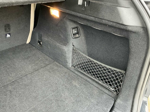 2018 bmw x1 sdrive16d - afbeelding 31 van  64