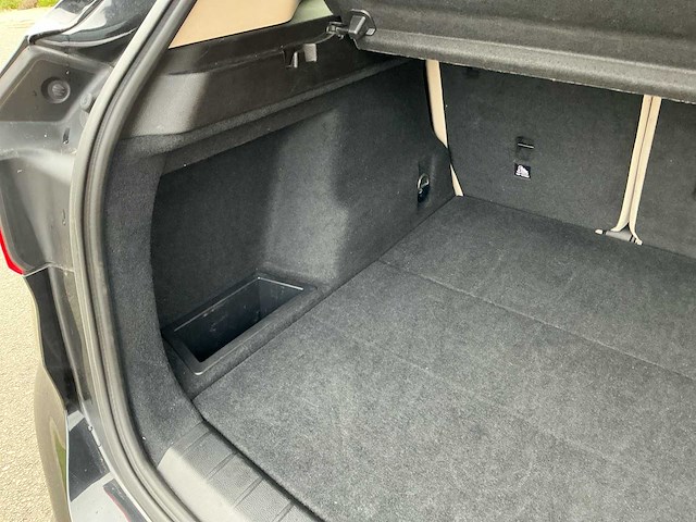 2018 bmw x1 sdrive16d - afbeelding 32 van  64