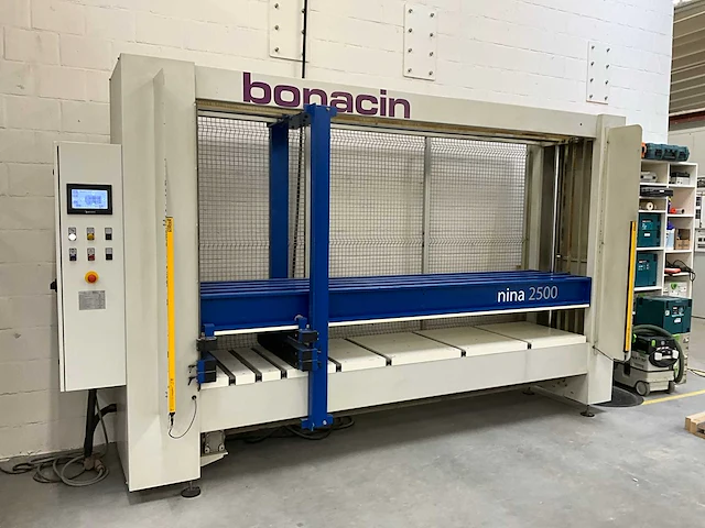 2018 bonacin nina - corpuspers - afbeelding 1 van  18
