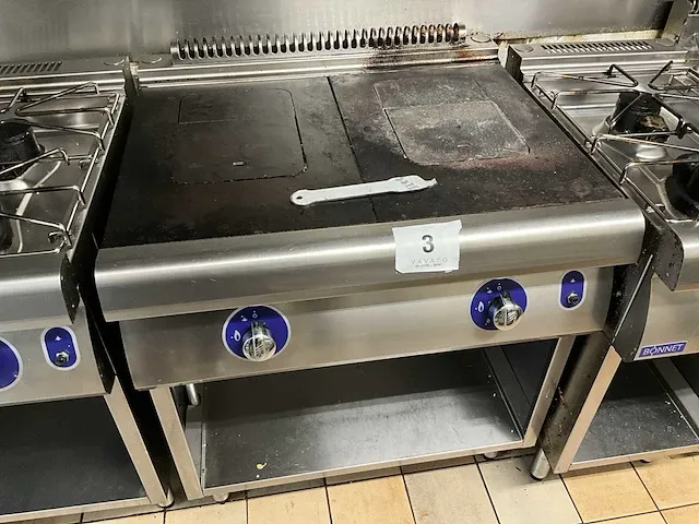 2018 bonnet a b107pg8pg-10 gasbakplaat - afbeelding 1 van  5