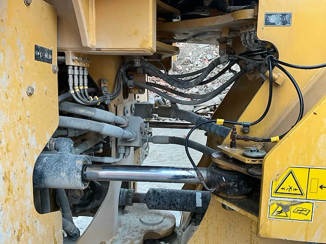 2018 cat 972m xe wiellader - afbeelding 6 van  33