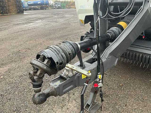 2018 claas cargos 8500 opraapwagen - afbeelding 7 van  36