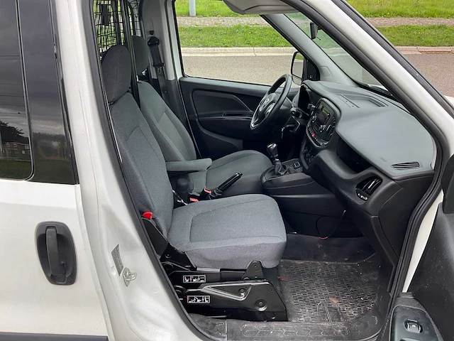 2018 fiat doblo - afbeelding 35 van  44