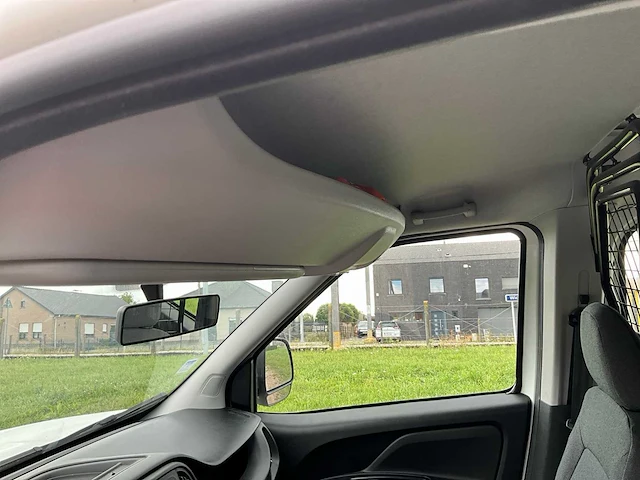 2018 fiat doblo - afbeelding 37 van  44