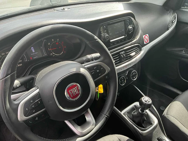2018 fiat tippo - afbeelding 31 van  37