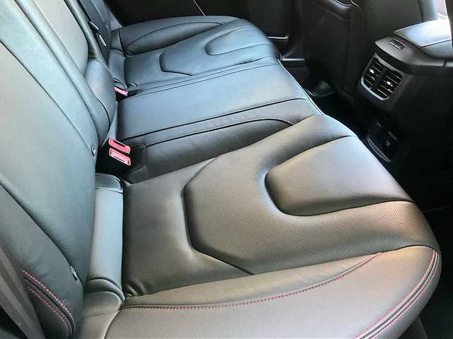 2018 ford mondeo st line break - afbeelding 32 van  57