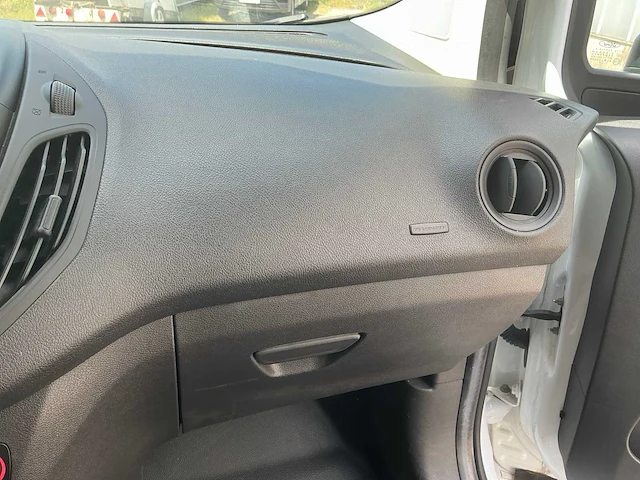 2018 ford transit courier jn8 lichte vracht - afbeelding 21 van  50