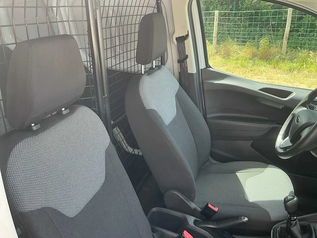 2018 ford transit courier jn8 lichte vracht - afbeelding 28 van  50