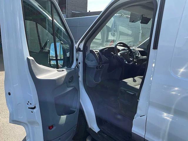 2018 ford transit custom personenauto - afbeelding 8 van  25
