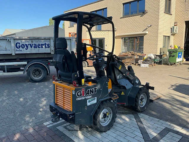 2018 giant d2545sw kniklader - afbeelding 30 van  34