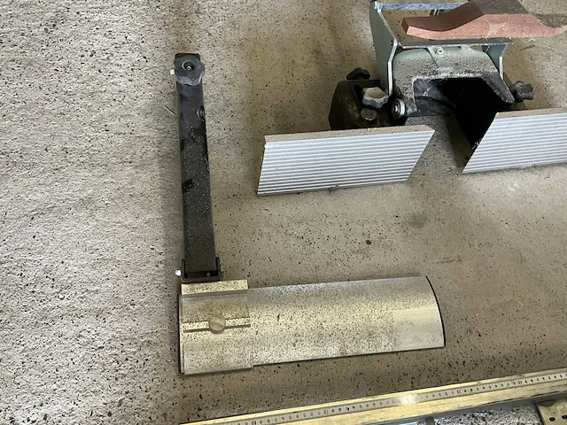 2018 haco chambon p31m combi paneelcirkelzaagmachine - afbeelding 25 van  26