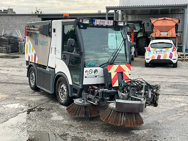 2018 hako citymaster 2200 straatveegmachine - afbeelding 31 van  33