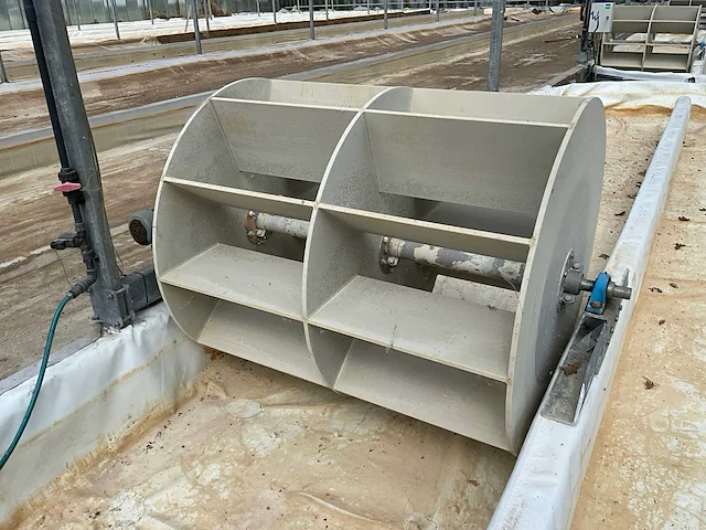 2018 hees machinery medium formaat paddlewheel (2x) - afbeelding 1 van  12