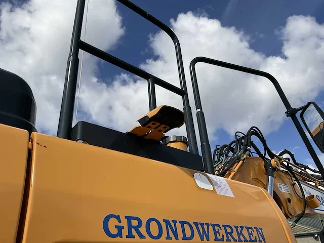 2018 hyundai hw140 banden graafmachine - afbeelding 18 van  20