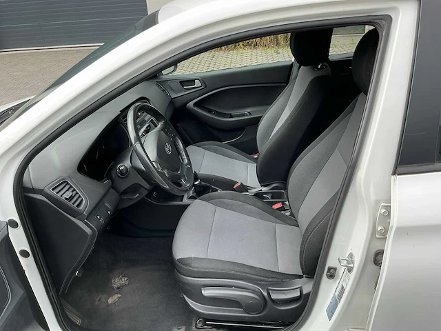 2018 hyundai i20 - afbeelding 18 van  33