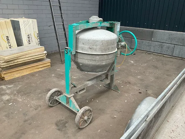 2018 imer syntesi s 190 el betonmolen - afbeelding 1 van  5