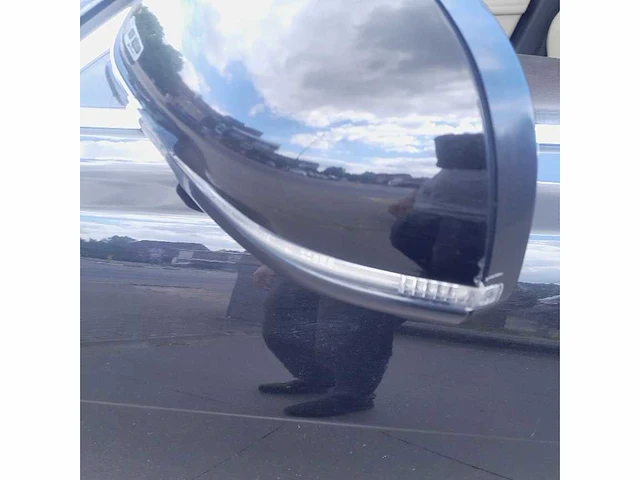 2018 jaguar xf 2.0d - afbeelding 18 van  19