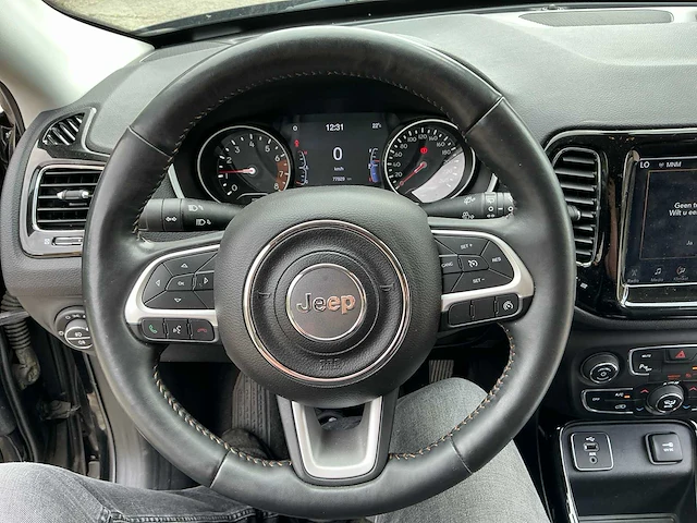 2018 jeep compass benzine - afbeelding 3 van  35