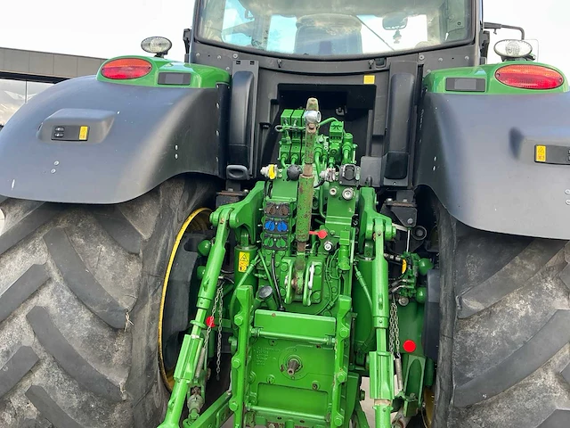2018 john deere 6230r vierwielaangedreven landbouwtractor - afbeelding 2 van  22