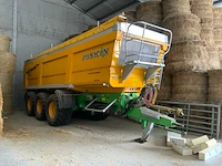 2018 joskin tridem trans-space 8000/27 landbouwkipwagen
