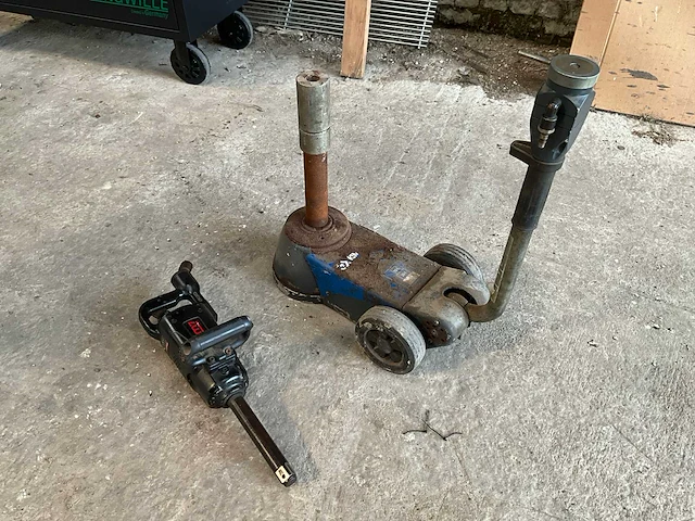 2018 king tony garagekrik + boulonneur - afbeelding 1 van  8