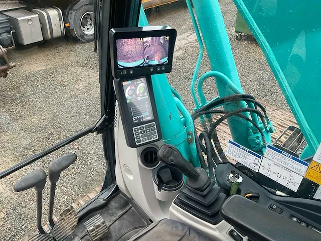 2018 kobelco sk210lc-10 rupsgraafmachine - afbeelding 25 van  41