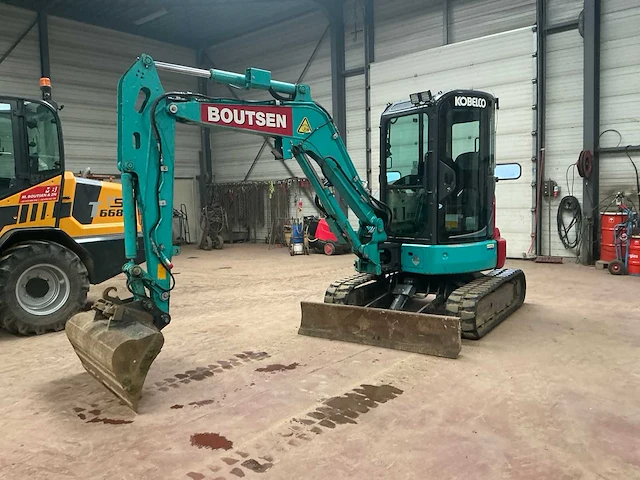 2018 kobelco sk35sr-6 midigraafmachine - afbeelding 1 van  33