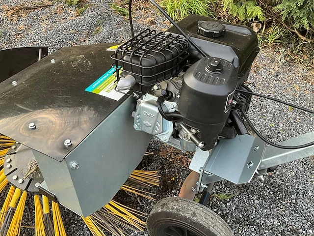 2018 kwern profi iii 66 onkruidborstel - afbeelding 13 van  14
