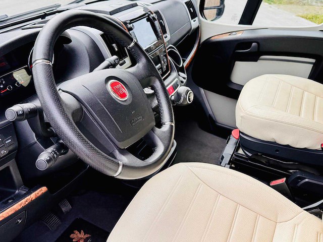 2018 laika kreos 4009 camper - afbeelding 6 van  43