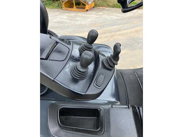 2018 linde e35 vorkheftruck - afbeelding 22 van  54