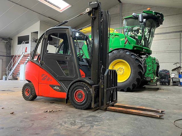 2018 linde h30t vorkheftruck met uitschuifbare lepels - afbeelding 28 van  32